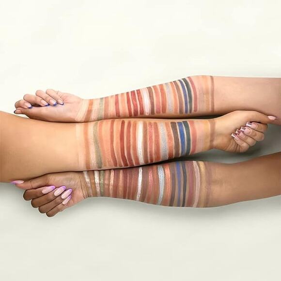 Ciate London-Royal Edition Eye Shadow Palette-24 Shades - Picture 3 of 3